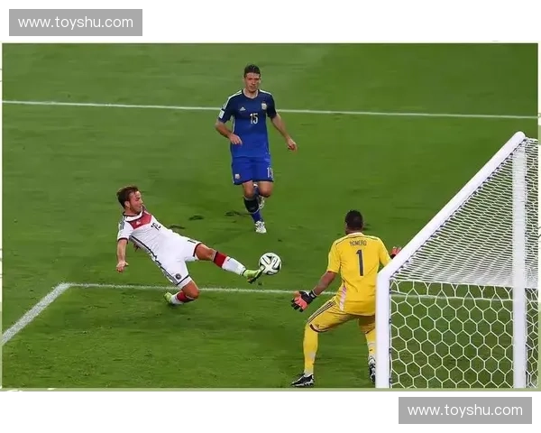 2010年南非世界杯回顾：足球盛宴中的传奇瞬间与难忘时刻